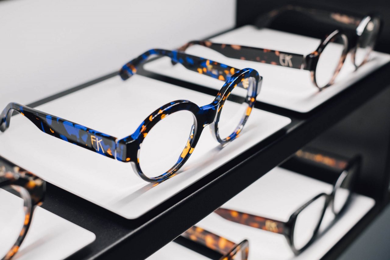 Top Vision Instore spectacles brand communication