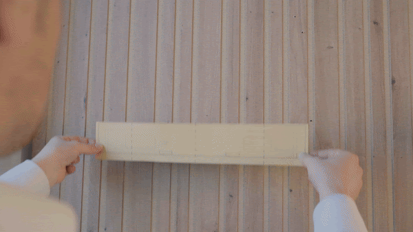 Top Vision Group L-Body secured eyewear shelf wall Top Vision Instore L-Body secured eyewear shelf wall