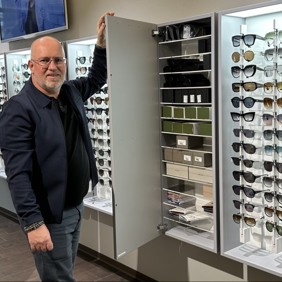 Top Vision Instore eyewear storage solution optician