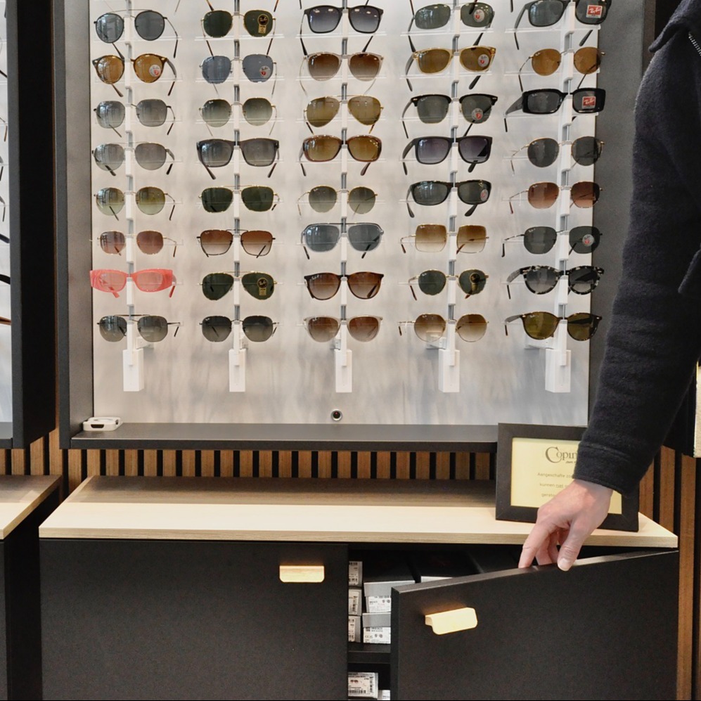 Top Vision Instore glasses storage solution